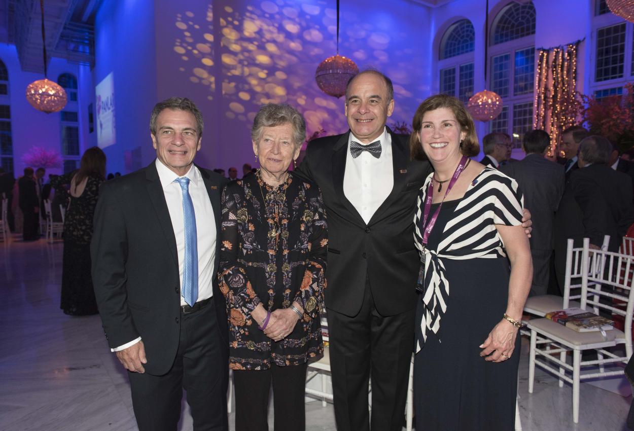 Ceremonia de los 75 a#os de PANLAR 